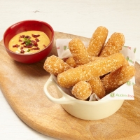 Gouda Fingers with Mango Curry Sauce